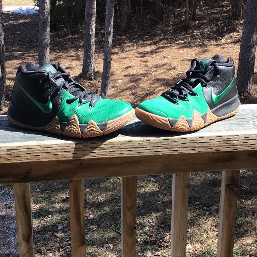 Nike Kyrie 4